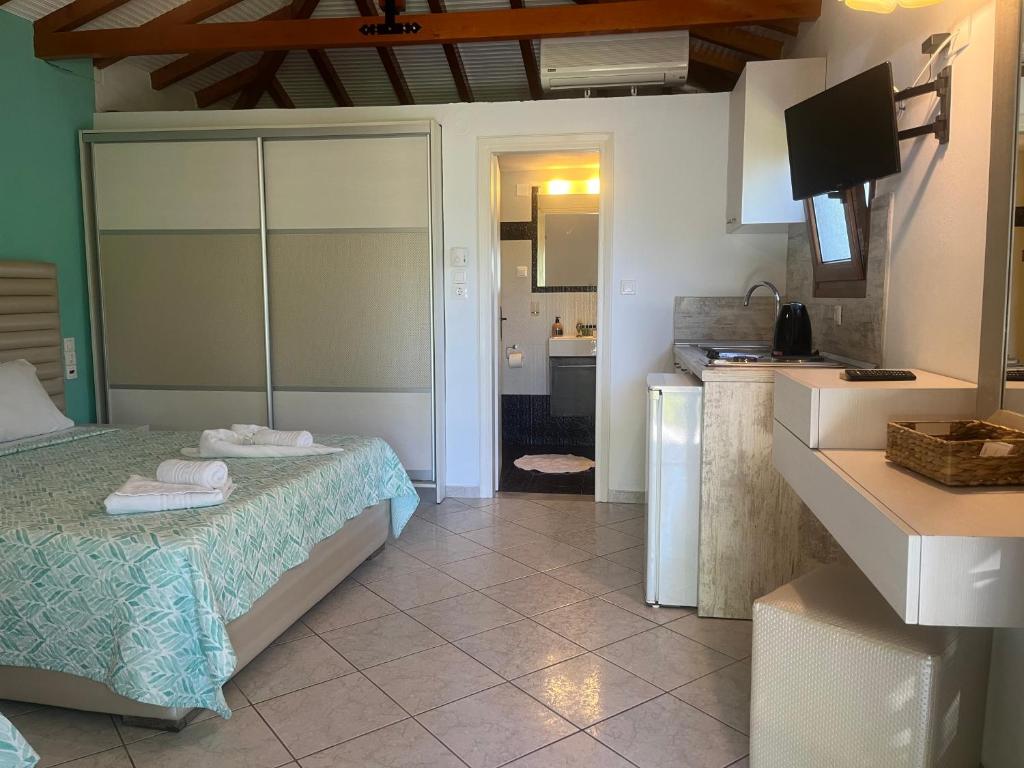 Villa Anna Apartments in Achladies Skiathos